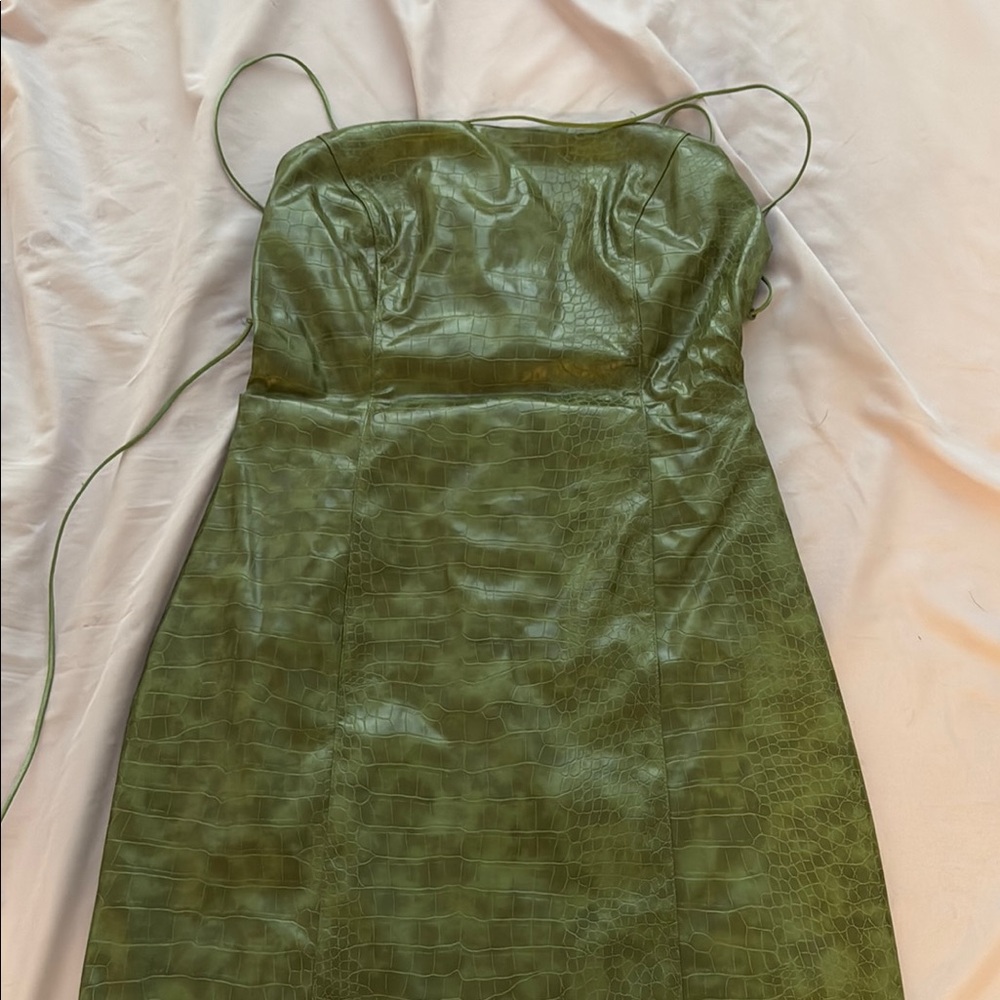 La Hearts Strapless Green Dress